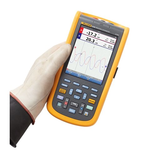 Промисловий портативний осцилограф FLUKE 124B/INT/S (4756031) Прев'ю 2